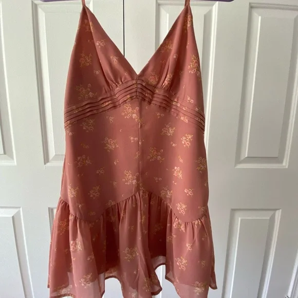 Forever 21 flower romper - Picture 1 of 3